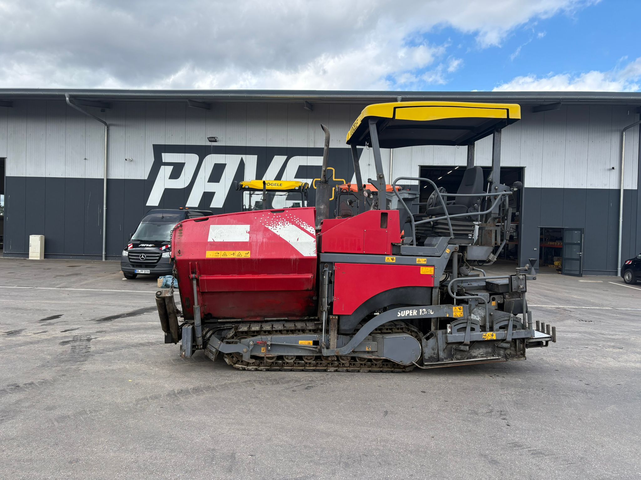 VÖGELE SUPER 1300-2